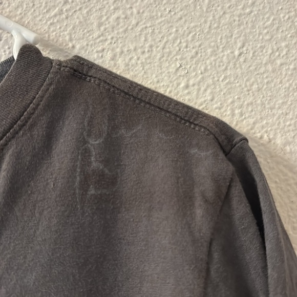 Rugged Gypsy distressed tee size large - Picture 3 of 6